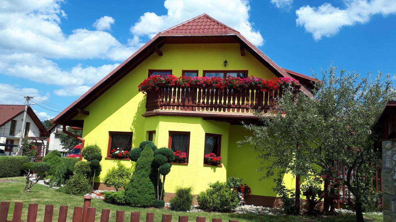 Apartman Adrianka Turčianske Teplice Dış mekan fotoğraf